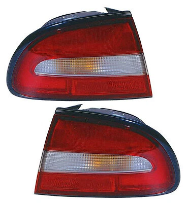 For 1994-1996 Mitsubishi Galant Tail Light Set Driver and Passenger Side - Image 1 of 2