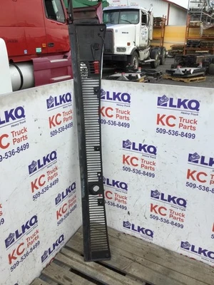 STERLING ACTERRA 5500 COWL N/A 3323277 Foto 1 de 3