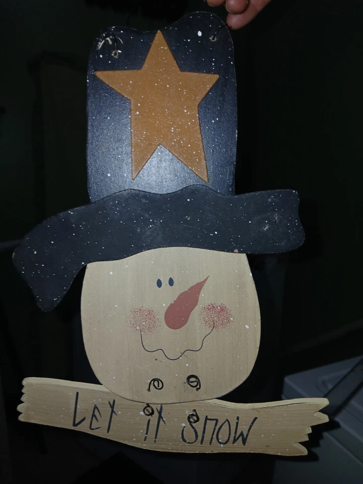 Holiday Time 雪人雪橇木制圣诞装饰品 — 第 1/1 张图片