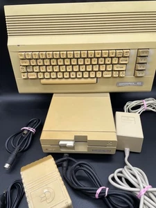 Commodore / C 64 Computer  #tested & full working +  1451-II Floppy Disk Drive - Bild 1 von 19