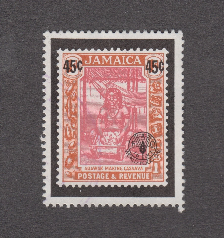 Jamaica 1981.  45c. Mujer Arawak haciendo yuca. Día Mundial de la Alimentación de la FAO. Sc# 509 Foto 1 de 1