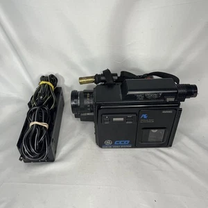 GE model 9-9709 VHS-C Camcorder Kit w/Bag & Charger Powers On Eject Issues - Picture 1 of 15