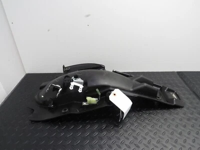 20-24 KAWASAKI KLX 230R KLX 230RS OEM PLÁSTICO GUARDABARROS TRASERO UNDERTRAY 35023-0452 Foto 1 de 4