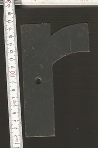 alter schwerer großer Buchstabe Eisen Stahl Metall für Hausnummer " r "   15cm - Bild 1 von 1
