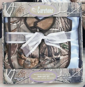 Realtree Camouflage Baby Blanket Bib Booties Set, Boxed - Picture 1 of 4