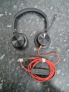 Plantronics Blackwire 8225 BW8225-M Stereo USB-A PC Headset MS Teams Certified - Afbeelding 1 van 6