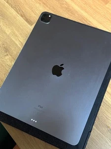 ipad pro 12,9 inch (5de generatie) - Nieuw staat - Zilver / grijs - Photo 1/5