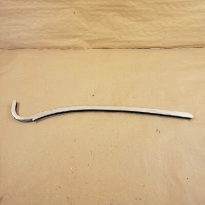 Parabrisas delantero cromado sección inferior derecha Jaguar XK120 XK140 Roadster Foto 1 de 4