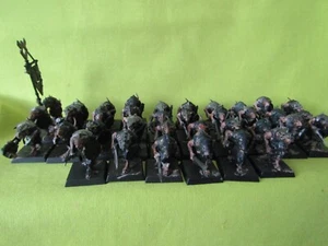 A28 WARHAMMER FANTASY BATTLE SKAVEN ARMY - PAINTED CLANRATS X 36 PLASTIC MODELS - Picture 1 of 6