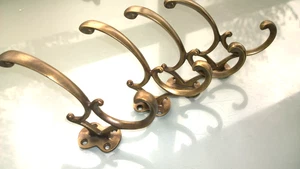 4 COAT HOOKS CURVED door solid heavy solid brass furniture age old style 4" - Picture 1 of 8