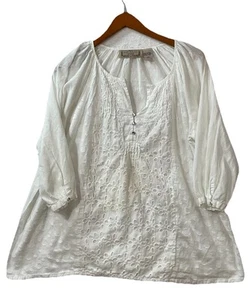 Life Syle Womens 1X Top Tunic White Eyelet Boho Beachy Rhinestone Buttons - Picture 1 of 10