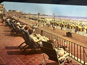 Postal del hotel Marlborough-Blenheim, vista desde la terraza del paseo marítimo y la playa - Imagen 1 de 9