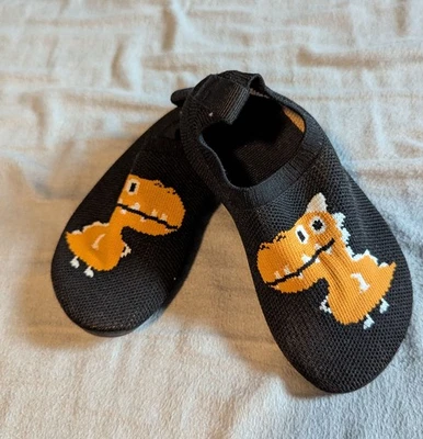 Zapatos Dinosaurio Suela Suave Excelente y Apenas Usados Estado Foto 1 de 4