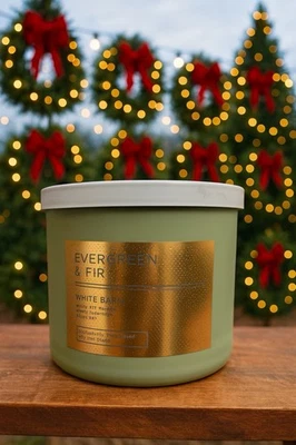 Vela de 3 mechas Bath & Body Works Evergreen & Fir Foto 1 de 2