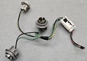 🔥2004-2006 Nissan Sentra Tail Light Break Light wire Wiring Harness Bulb Socket - Picture 1 of 12