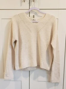 H&M - Teen girl's sz 14+ ivory pullover COZY sweater/Women's XS Very nice shape! - Picture 1 of 8