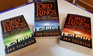 The Lord of the Rings Trilogy J.R.R. Tolkien 1999 Set of Vintage Paperbacks - Picture 1 of 11