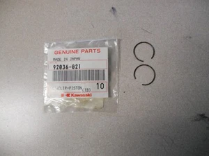 NOS Kawasaki OEM Circlip Piston Pins 1977-81 KZ1000 1973-75 Z1 92036-021 Qty 2 - Picture 1 of 3