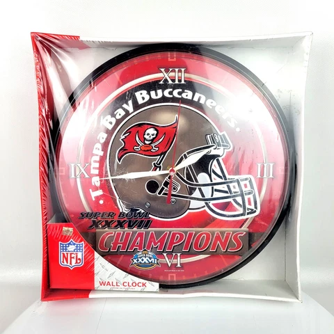 NEW NFL Tampa Bay Buccaneers Round Wall Clock Super Bowl 37 Champions Helmet Cover