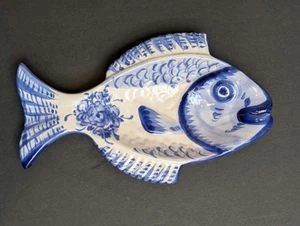 Vestal Alcobaca FISH Portugal Hand Painted Blue Pottery Bone Dish/spoon rest - Picture 1 of 11