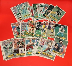 32ct 1983 Topps Football Sticker Trading Card Set NM/MT Missing only 1 Sticker - Picture 1 of 2