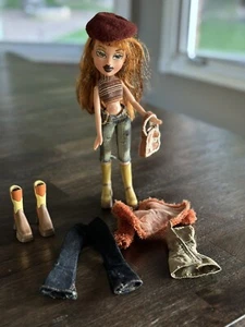 GUC (2002) MGA Bratz: The XPress It Meygan Puppe mit abgebildetem Zubehör (141) - Bild 1 von 1