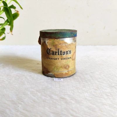 1940s Vintage James Carlton Ltd Straight Virginia Cigarette Tin Box London CG117 - Image 1 of 4