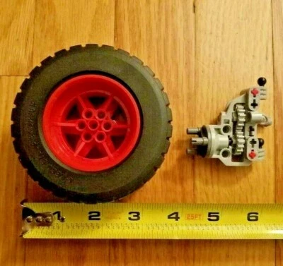 LEGO 1x Steering Wheel Portal with hub, gear, supports big wheel new OEM parts - Image 1 of 4