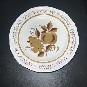 Mikasa Romano salad plate - Picture 1 of 2