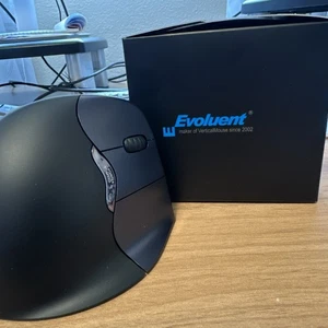 Evoluent VM4RW VerticalMouse 4 Right Hand Ergonomic Mouse-Wireless [USED]™ - Picture 1 of 7