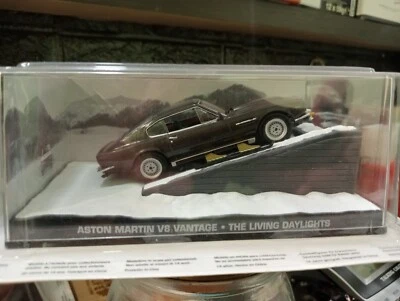 DEA JAMES BOND 007 THE LIVING DAYLIGHTS ASTON MARTIN V8 VANTAGE SCALA 1/43 01504 - Immagine 1 di 4