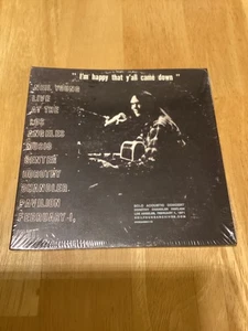 Neil Young Dorothy Chandler Pavilion 1971 CD Sealed 2021 Shakey Pictures Records - Imagen 1 de 3