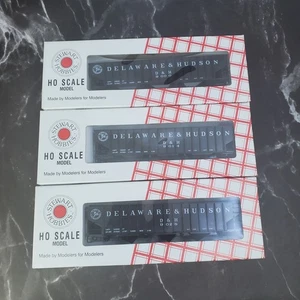 3 New Stewart Hobbies HO Scale D&H Delaware & Hudson 3 Bay 70 Ton Hopper Car Kit - Picture 1 of 5