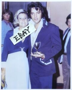 Rare ELVIS PRESLEY Photo Accepts Award w/ Woman Las Vegas Marty Allen backstage