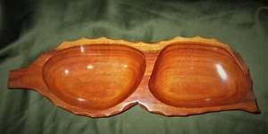 Hawaii VINTAGE HAWAIIAN KOA WOOD DOUBLE-COMPARTMENT BOWL 22 3/4" L 7 3/4"W - Picture 1 of 4