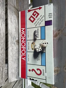 Vintage Parker Brothers Monopoly No 9 Sealed Board Game - Picture 1 of 8