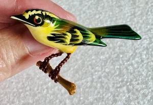 Broche prendedor de madera pintado a mano Takahashi Kinglet Bird vintage - Imagen 1 de 7