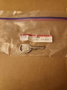 NUEVA LLAVE PUERTA "H" GM 7025288 - Imagen 1 de 4
