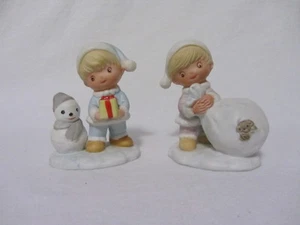 FIGURINE NATALE HOMCO PORCELLANA RAGAZZO E RAGAZZA # 5613 REGALI PUPAZZO DI NEVE - Foto 1 di 1