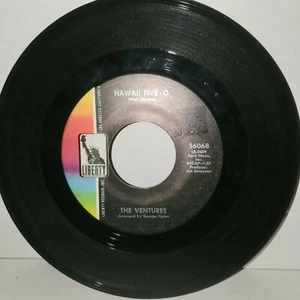 Ventures Hawaii Five O / Soul Breeze 7" 1968 Liberty Vinyl 45 Surf 56068 VG - Picture 1 of 2