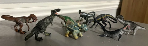 Jurassic World Captivz Lot of 8 Mini Figures Bumpy Blue T Rex Indoraptor Cover
