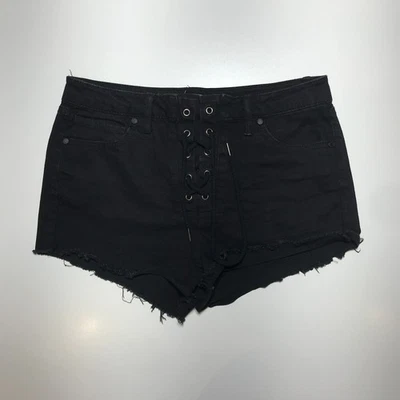 Pantalones cortos descarados con dobladillo destruido Refuge para mujer negros lavados festival talla 10 Foto 1 de 4