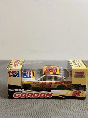 ***RARE*** Jeff Gordon 2009 Pepsi Challenger Retro 1/64 Diecast - Image 1 of 3