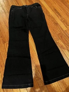 Euc Womens Style & Co Dark Wash FLARE Leg Jean SZ 12 - Picture 1 of 4