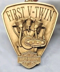 Harley Davidson PRIMERA V-TWIN Adorno de Navidad Hecho en EE. UU. Color Peltre - Imagen 1 de 4