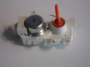 Wasserweiche W10457476 Spülmaschine Bauknecht GSU61203 - Bild 1 von 5