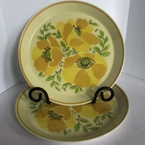 Mikasa Colormates Hilo C4302 Dinner Plates 10 7/8" Stonewear Yellow Floral Set 2 - Picture 1 of 24