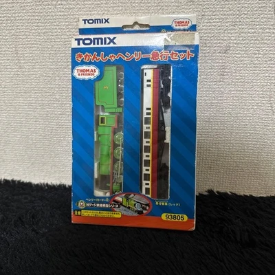 Thomas & Friends Henry Red EXPRESS Express Passenger Train 93805 - Image 1 of 4