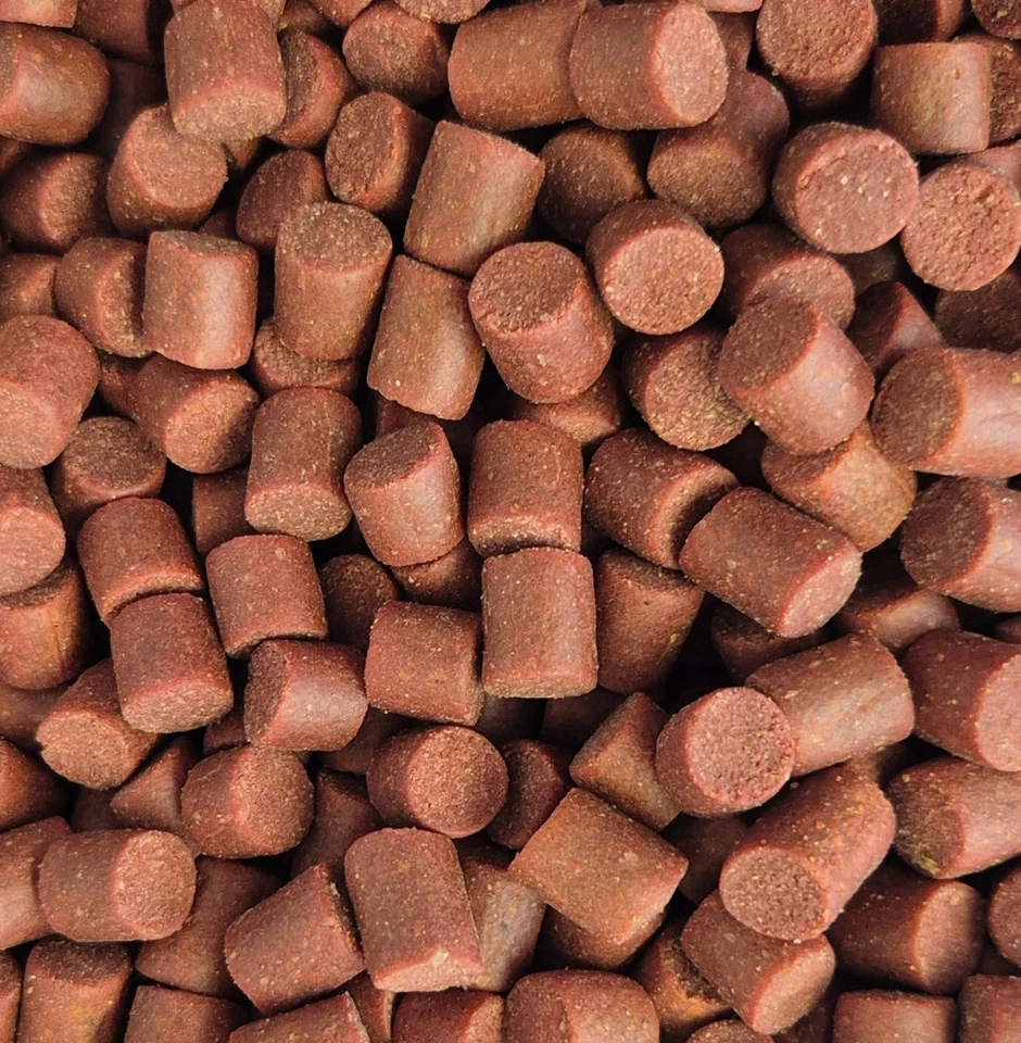 Garlic luncheon meat 8mm bandable fishing Pellets 100g-200g session pack - Image 1 of 2