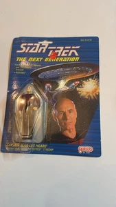 Vintage 1988 Galoob Star Trek The Next Generation Captain Jean-Luc Picard Figure - Picture 1 of 2